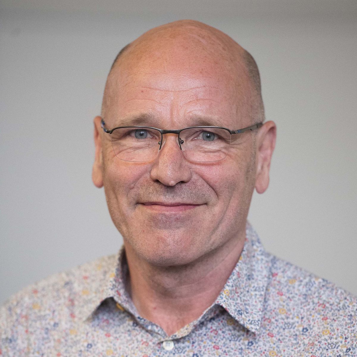 Photo of Julian Sharples